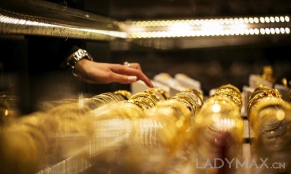 中國春節消費增長11.2% 出境游帶動海外高端消費與飾品市場熱潮